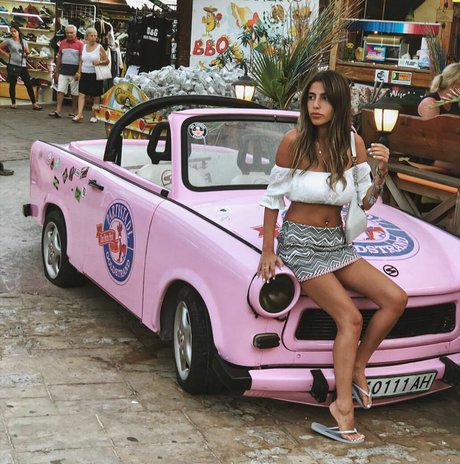 Meshi Malka xxx actress image