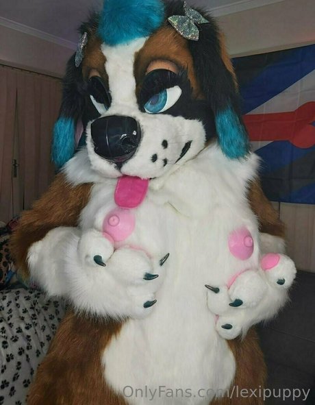 big tits mom onlyfans hd pic