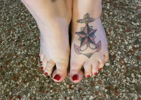 theapplejacked high quality actress picture