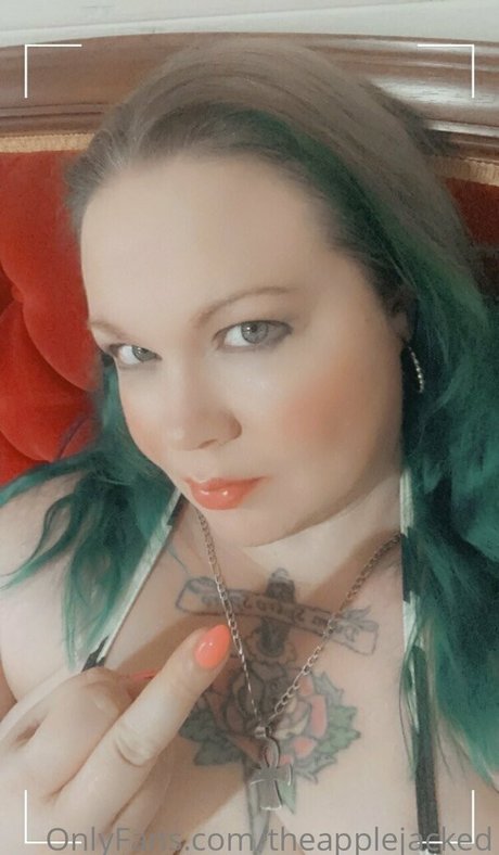 theapplejacked high quality actress image