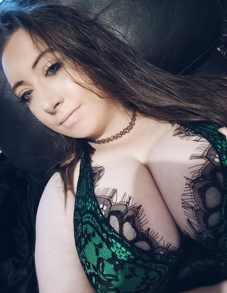 FacialTarget69 pornstar erotic gallery