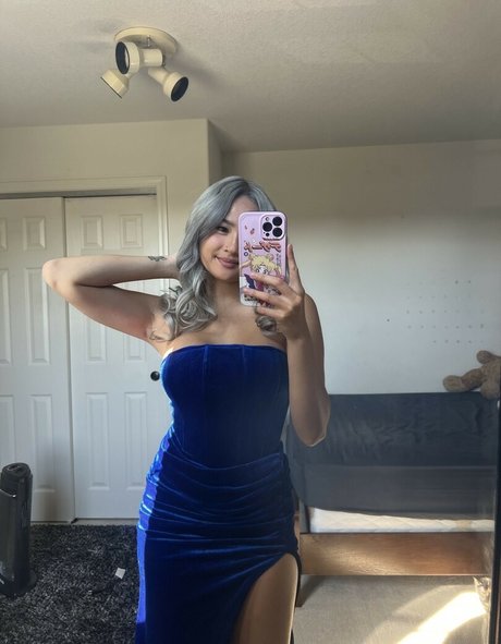 college girl onlyfans pretty pics