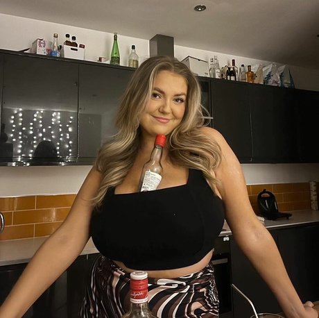 Katherine H exclusive pornstar archive