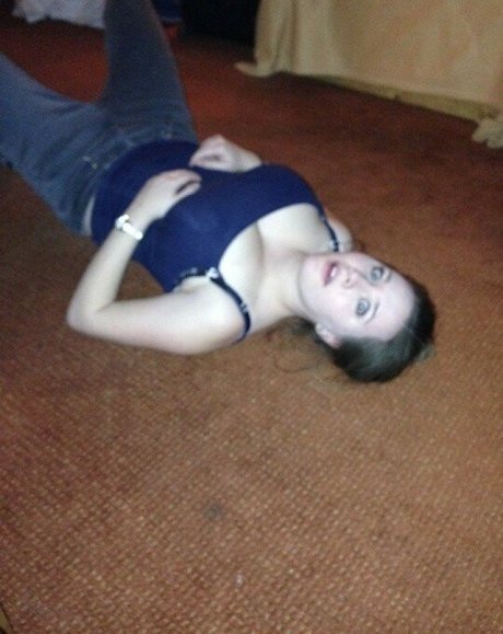 Maton Twins star beautiful pics