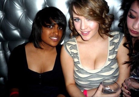 Maton Twins free actress archive