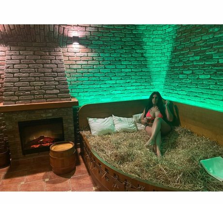 asian tranny onlyfans hot sex photo