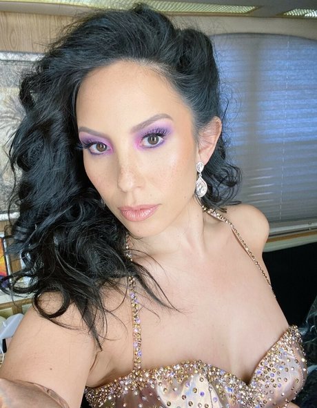 Cheryl Burke star sex picture