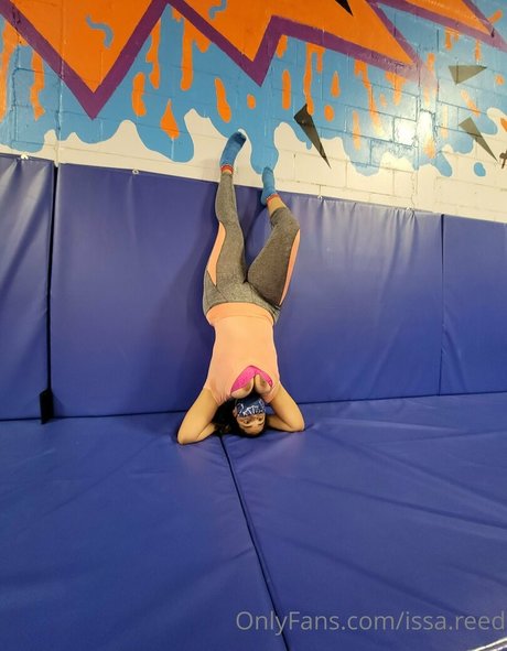 issa reed adult actress galleries