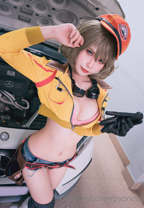 pyoncos nudes model pics