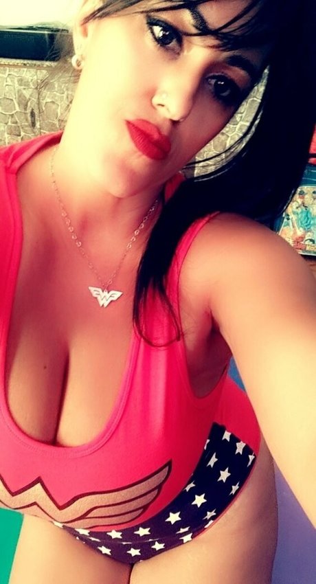 meninaveneno75 pornstar beautiful pics