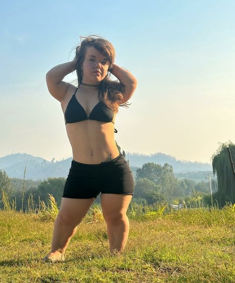 small onlyfans free sexy photos