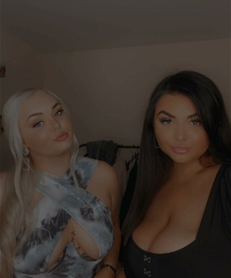 milf tits onlyfans pornos photo