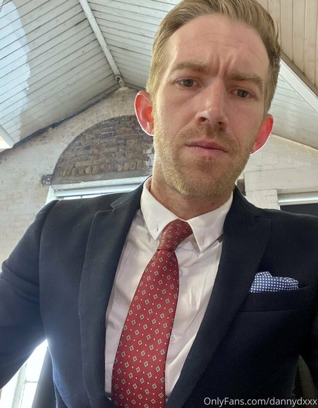 dannydxxx naked model img
