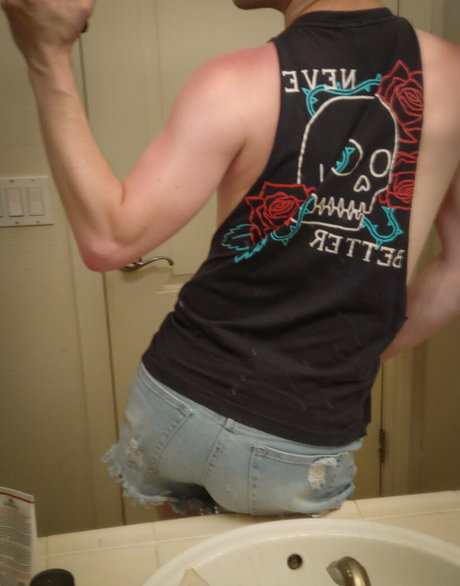 yiffykitty naked star pics