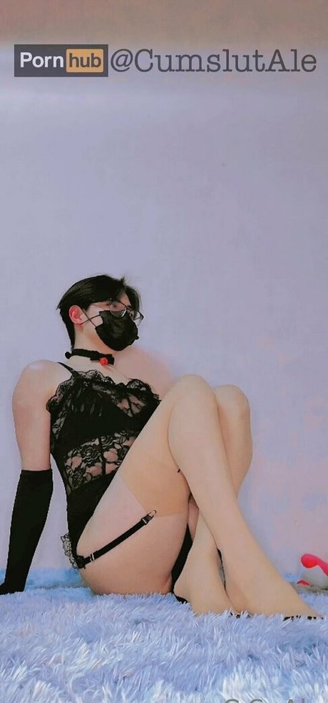 c s ale star sexy picture