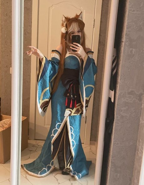 SuiSaiUwU pornstar art archive