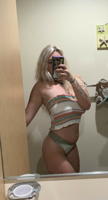 asian blonde onlyfans sexy xxx photos