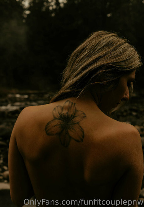 funfitcouplepnw art actress img