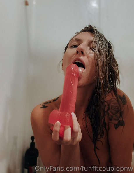 funfitcouplepnw sexy pornstar img