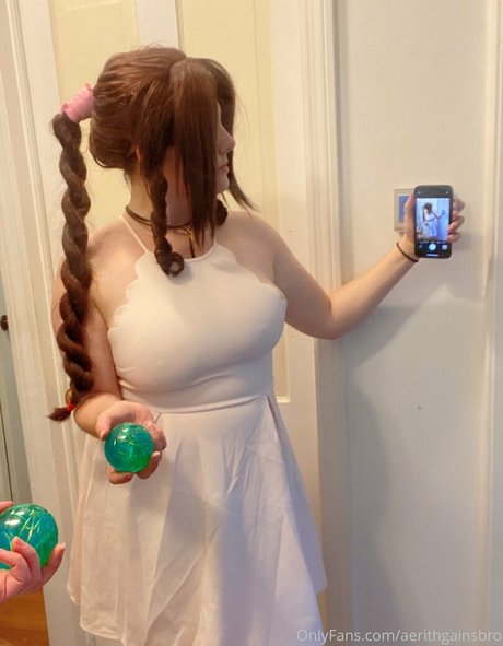 aerithgainsbro adult actress photo