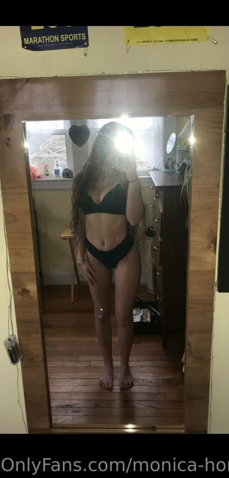 monica honey model top photo