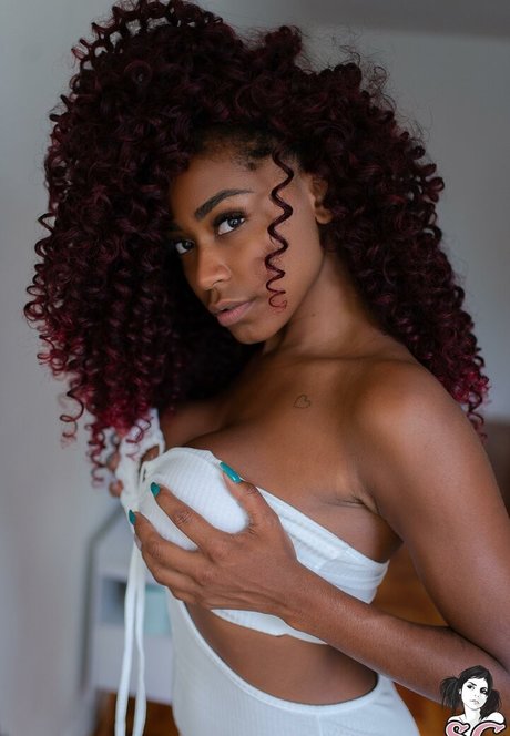 Yasantana naked pornstar pictures