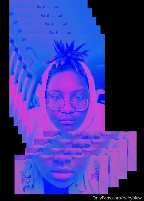 marsxbluefree naked actress gallery