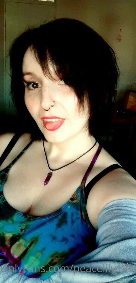 peacelily1993 beautiful model pictures