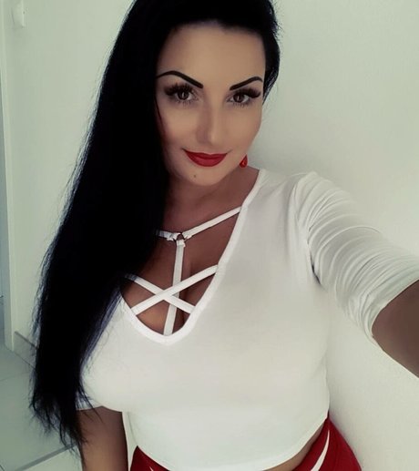 Rita Kyslinger top model img