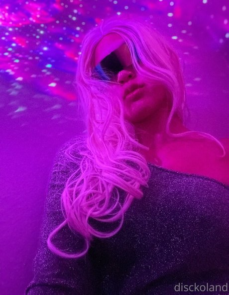 disckoland art pornstar pic