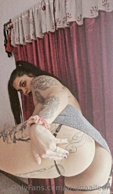 arianaaileen model pretty archive