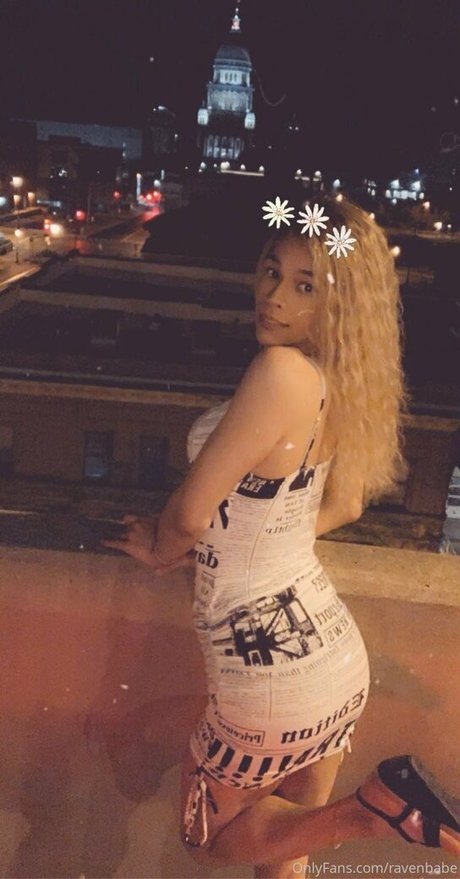 chicks with dicks onlyfans sexy nude picture