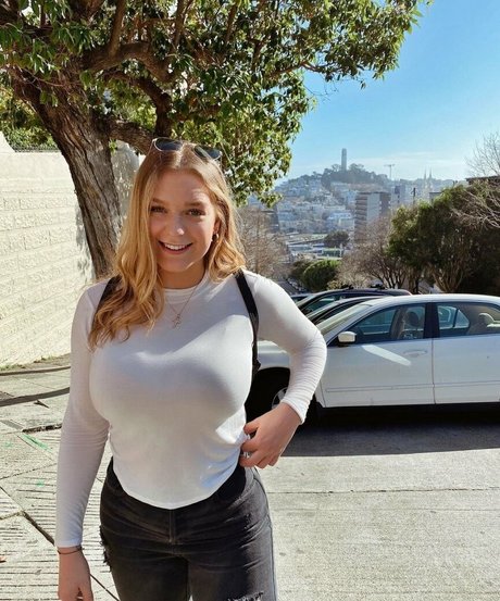 teen doggystyle onlyfans beautiful naked pictures