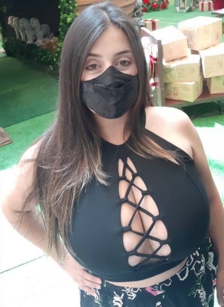 Michelly Rebechi star porn archive