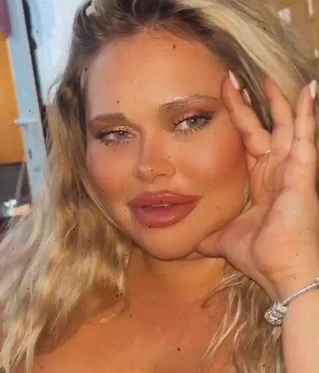 Susannah Elizabeth pornstar erotic photos