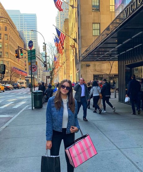 chicks with dicks onlyfans sexy nudes galleries