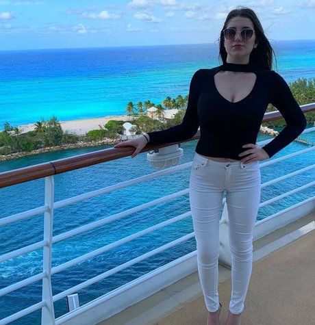 Shira Shabat high quality star pics