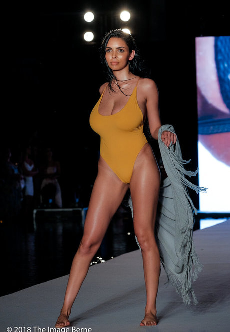 thick trans onlyfans sexy xxx pictures