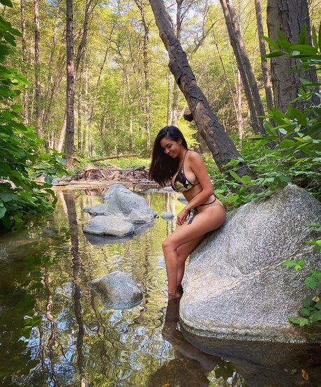 xxx asian onlyfans art naked picture