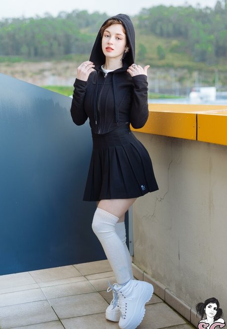 Sathira hd pornstar image