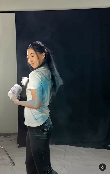 Mari Takahashi star pornographic gallery