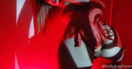 hollygraphixxx model erotic pics