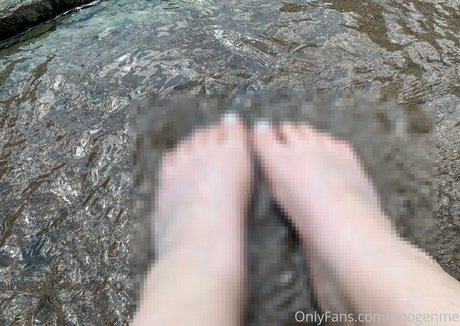 imogenme star naked image