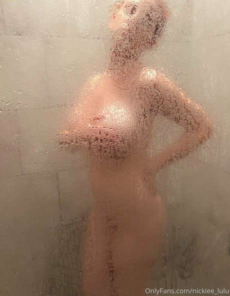 Nickiee Lulu star hot images