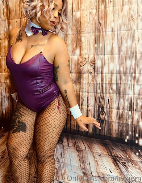 livxjem beautiful model photos