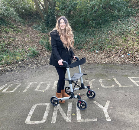 chrissycantwalk model pictures