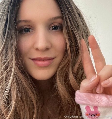 chrissycantwalk pornstar beautiful gallery