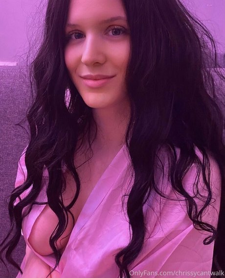 chrissycantwalk adult star photos