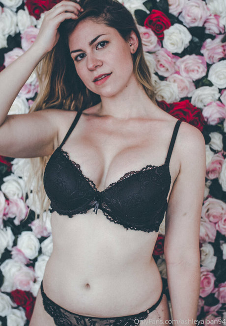 ashleyalban94 star pretty image