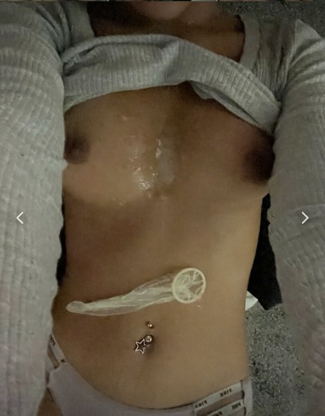 naybaexox nudes actress galleries